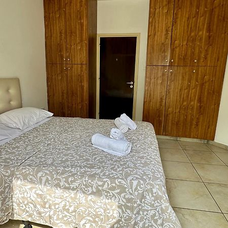 Private Room In Shared Flat 니코시아 외부 사진