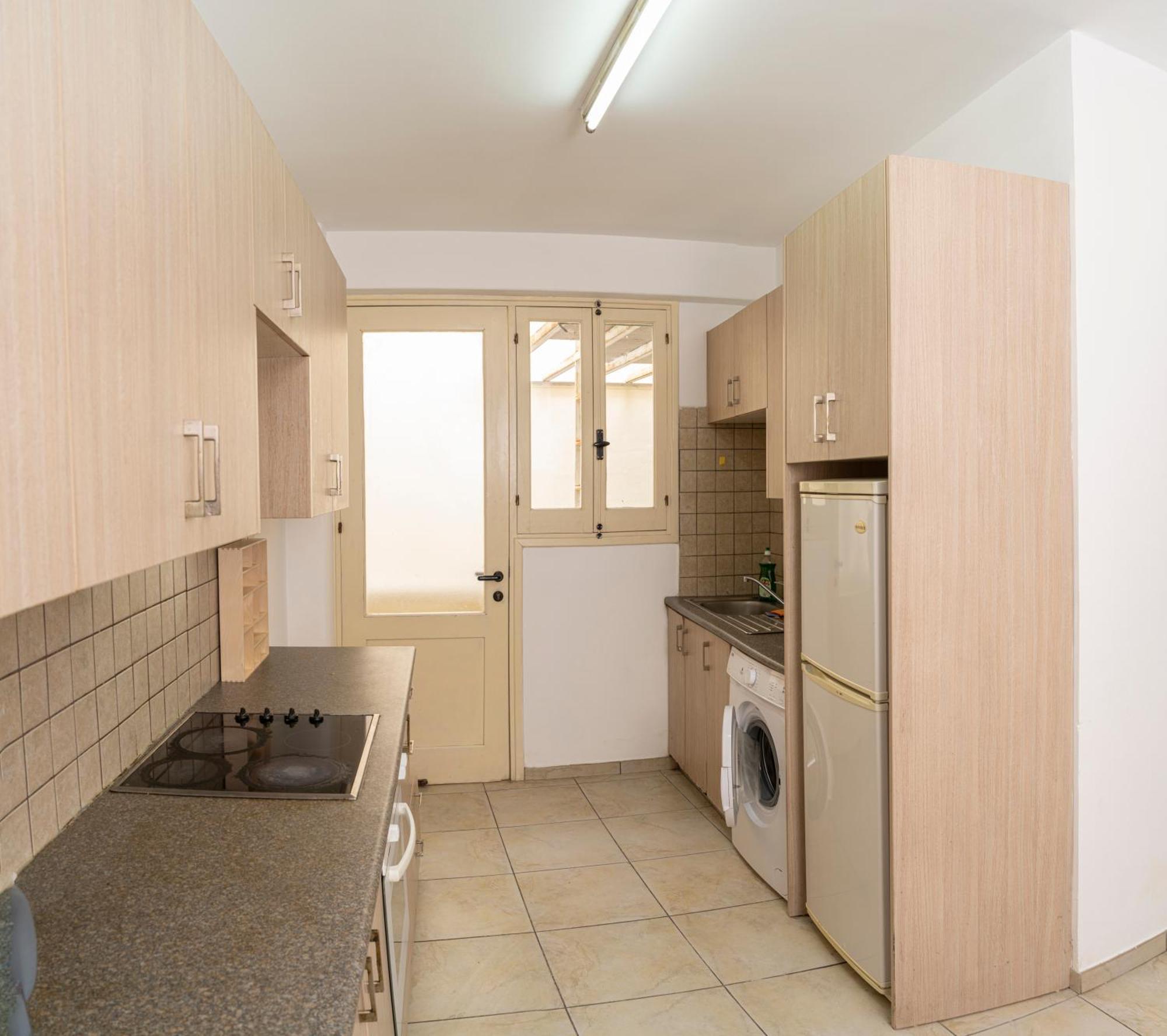 Private Room In Shared Flat 니코시아 외부 사진