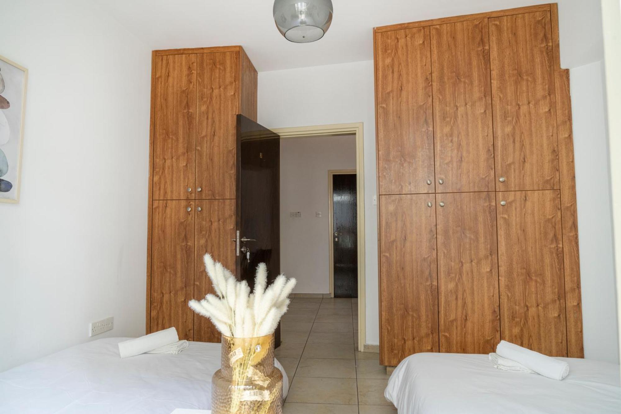 Private Room In Shared Flat 니코시아 외부 사진