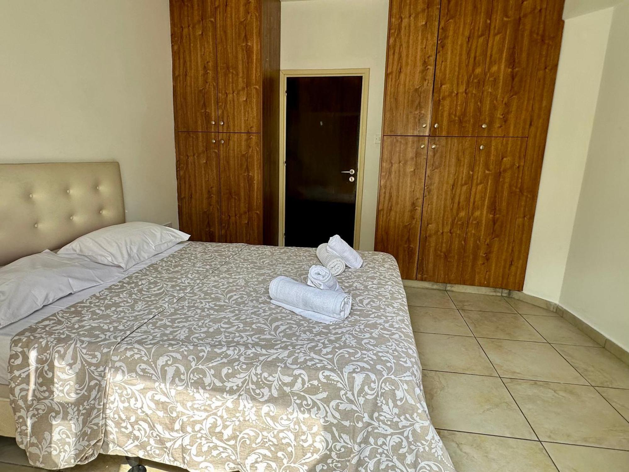 Private Room In Shared Flat 니코시아 외부 사진